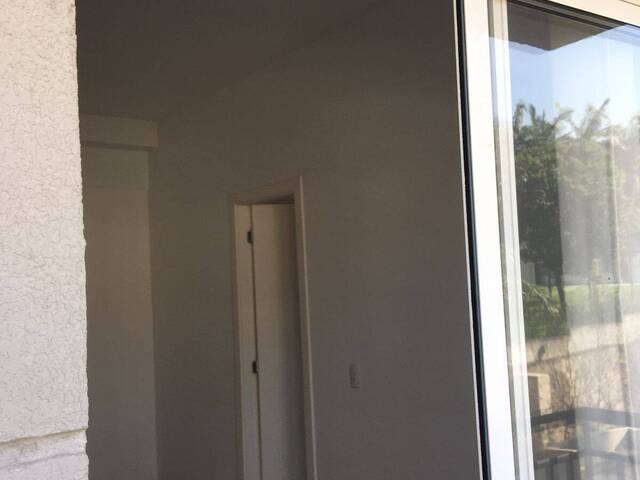 #3964 - Apartamento para Venda em Carapicuíba - SP - 2