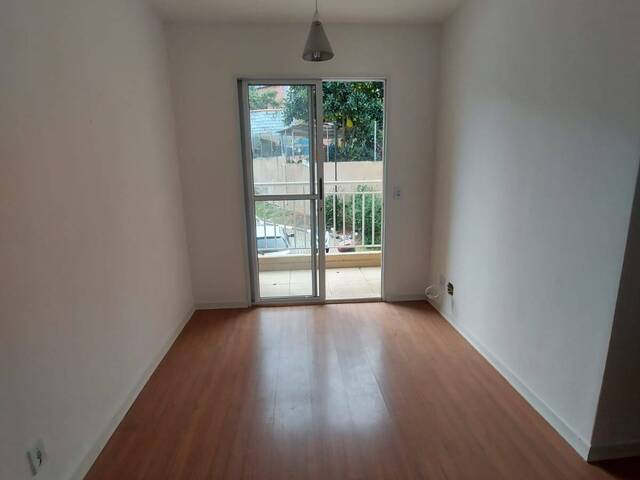 Apartamento para Venda em Cotia - 3