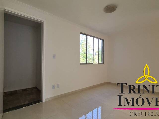 Apartamento para Venda em Cotia - 2