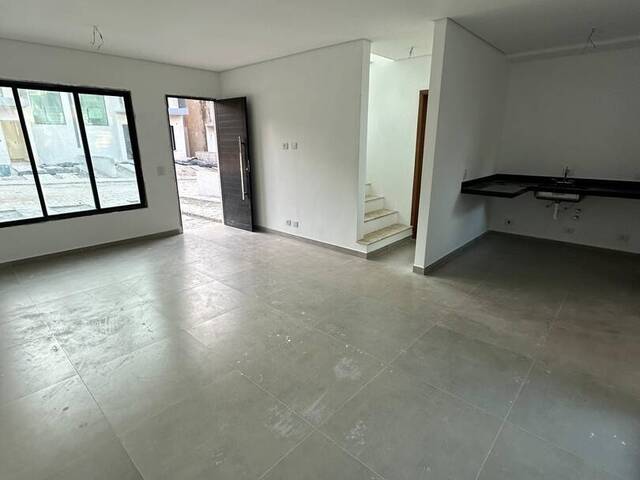 #1773 - Casa para Venda em Cotia - SP