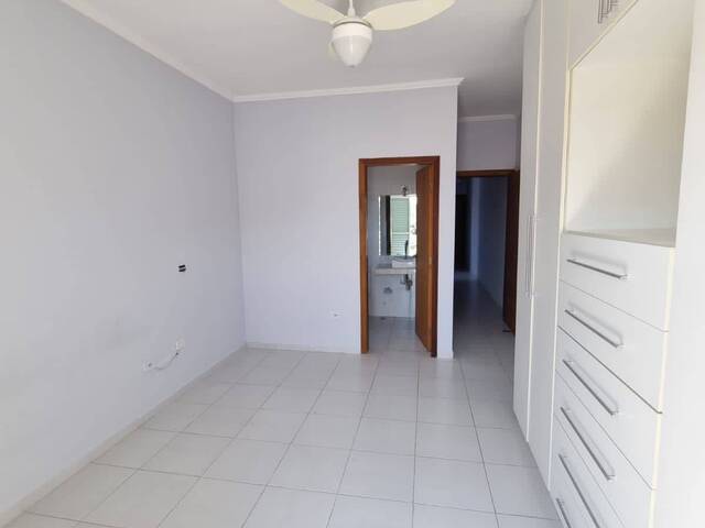 #1790 - Casa para Venda em Cotia - SP - 2