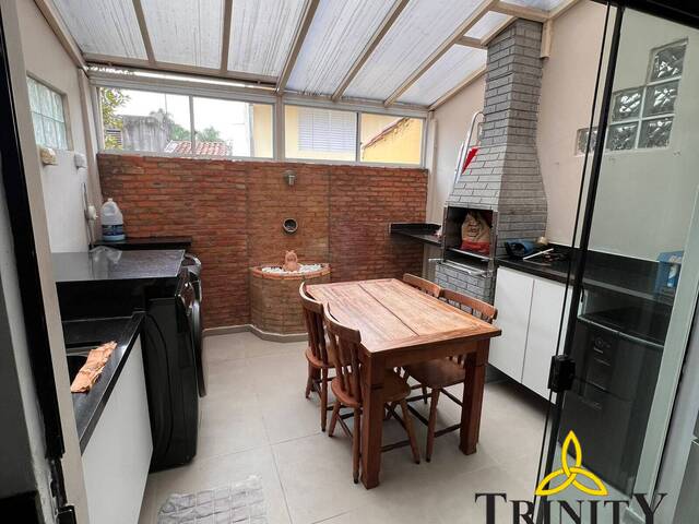 #1818 - Casa para Venda em Cotia - SP