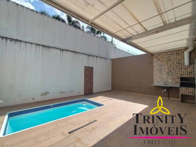 #1847 - Casa para Venda em Cotia - SP