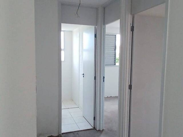 #1854 - Apartamento para Venda em Cotia - SP - 2