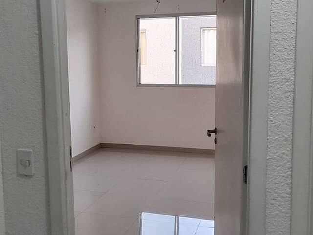 #1891 - Apartamento para Venda em Cotia - SP - 2