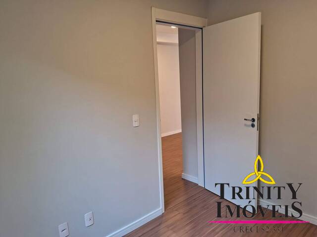 Apartamento para Venda em Cotia - 4