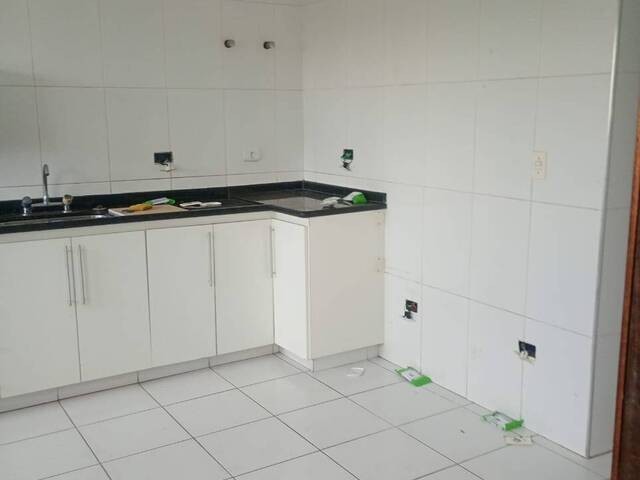 Casa para Locação em Cotia - 5