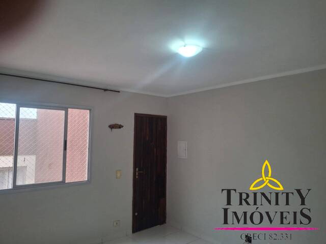 Apartamento para Venda em Cotia - 3