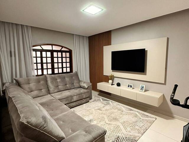 #0004 - Casa para Venda em Cotia - SP - 1