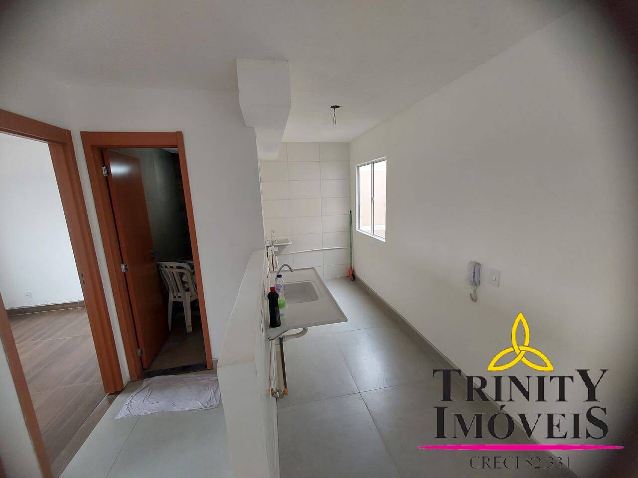 Apartamento à venda com 2 quartos, 45m² - Foto 4