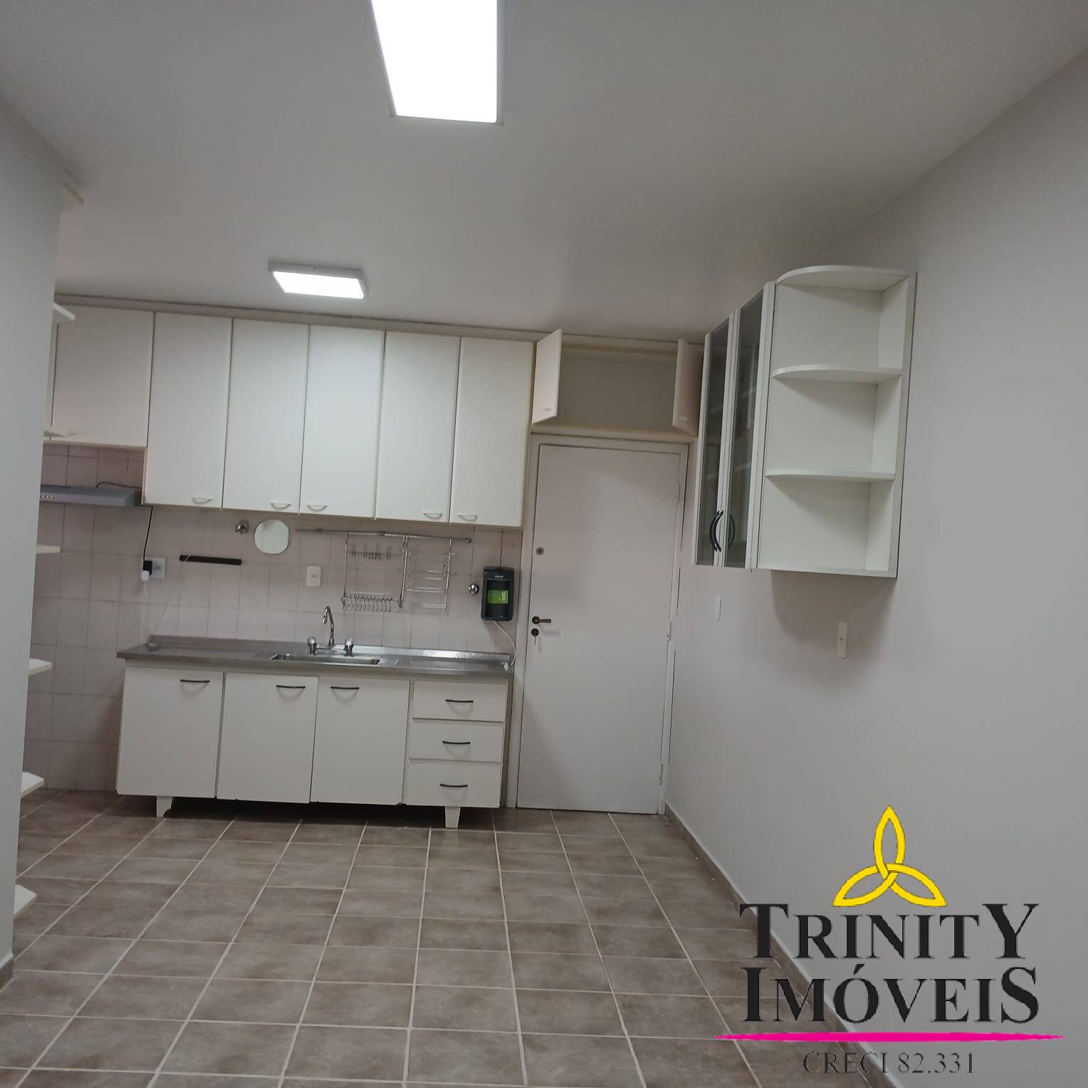 Casa, 3 quartos, 210 m² - Foto 3