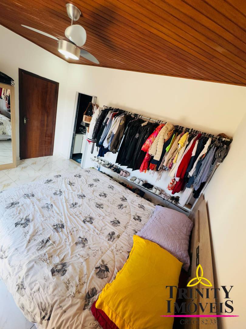 Casa, 4 quartos, 250 m² - Foto 12