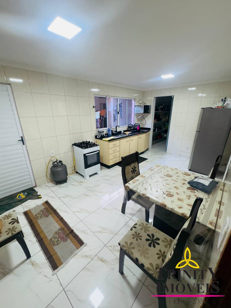 Casa, 4 quartos, 250 m² - Foto 22
