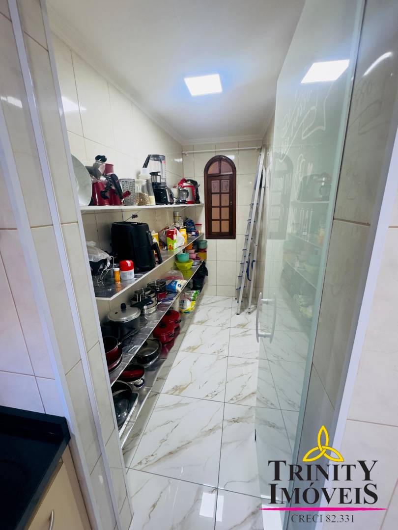 Casa, 4 quartos, 250 m² - Foto 26