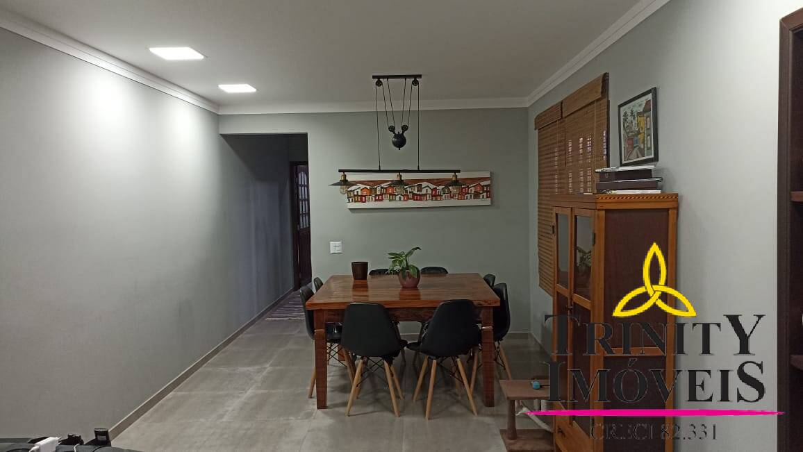 Casa, 3 quartos, 175 m² - Foto 3